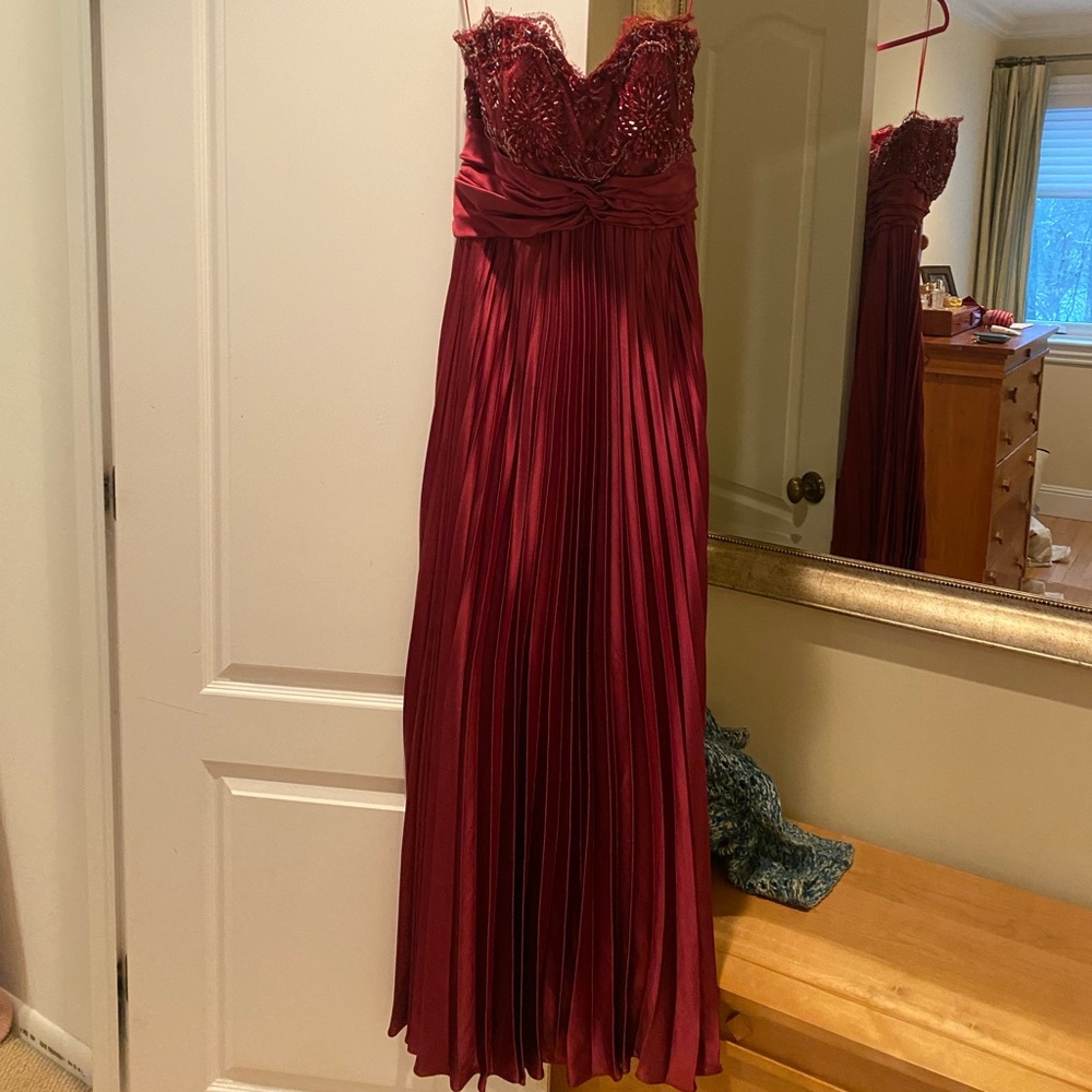 Rene Ruiz Gown